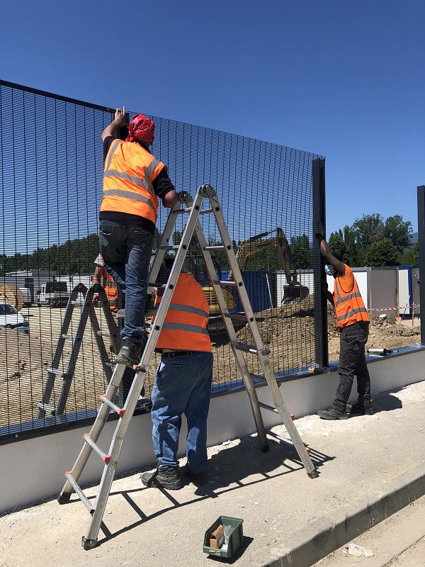 Installazione della Recintha Safety per il cantiere ABB