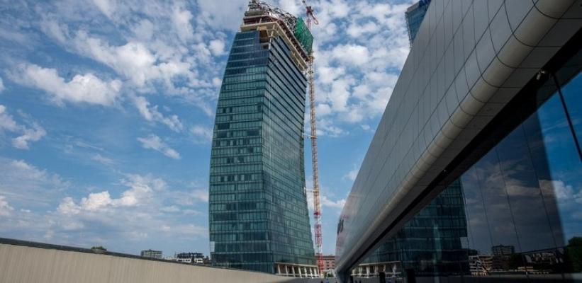 Utilior | press-locked grating for Libeskind PwC Tower in Milan's CityLife district